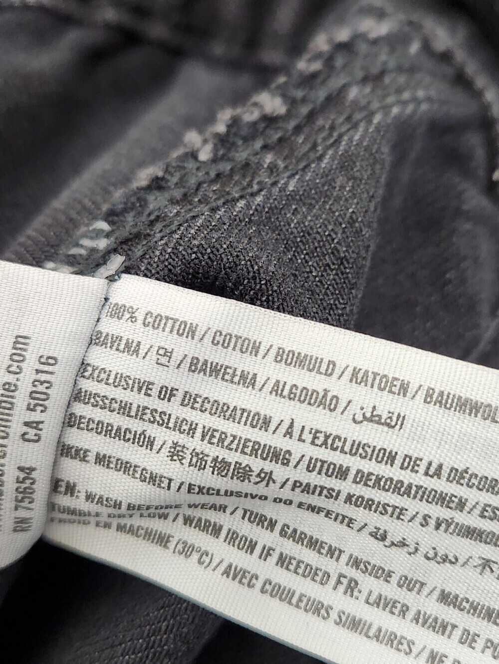 Hollister Black Distressed 100% Cotton Denim Jean Jacket. Large - Picture 10 of 10